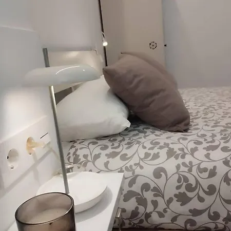 Apartmán Espacioso, 4 Hab, Parking Gratis & Lic: Ebi-02928